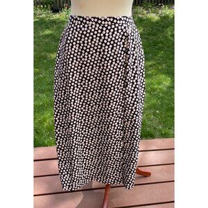 Midi Skirt Size 16 Elastic Waistband & Back Button Closure Black & White